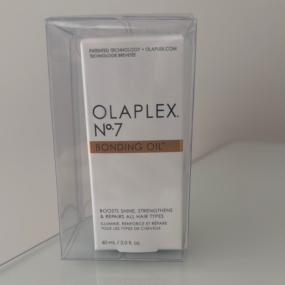 OLAPLEX No.7 Bonding Oil - White and Gold